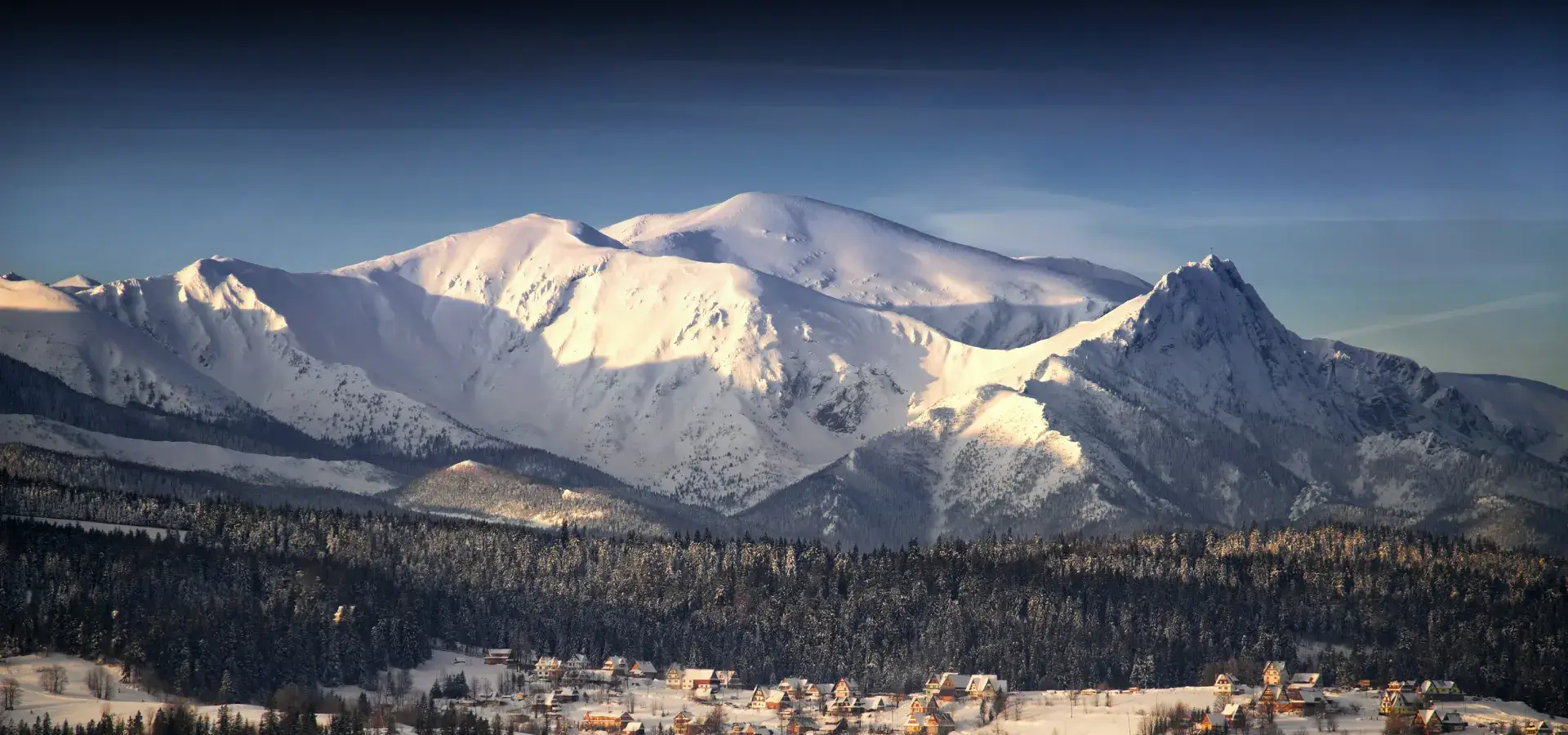 Зимний пейзаж рядом с Montenero Resort&SPA